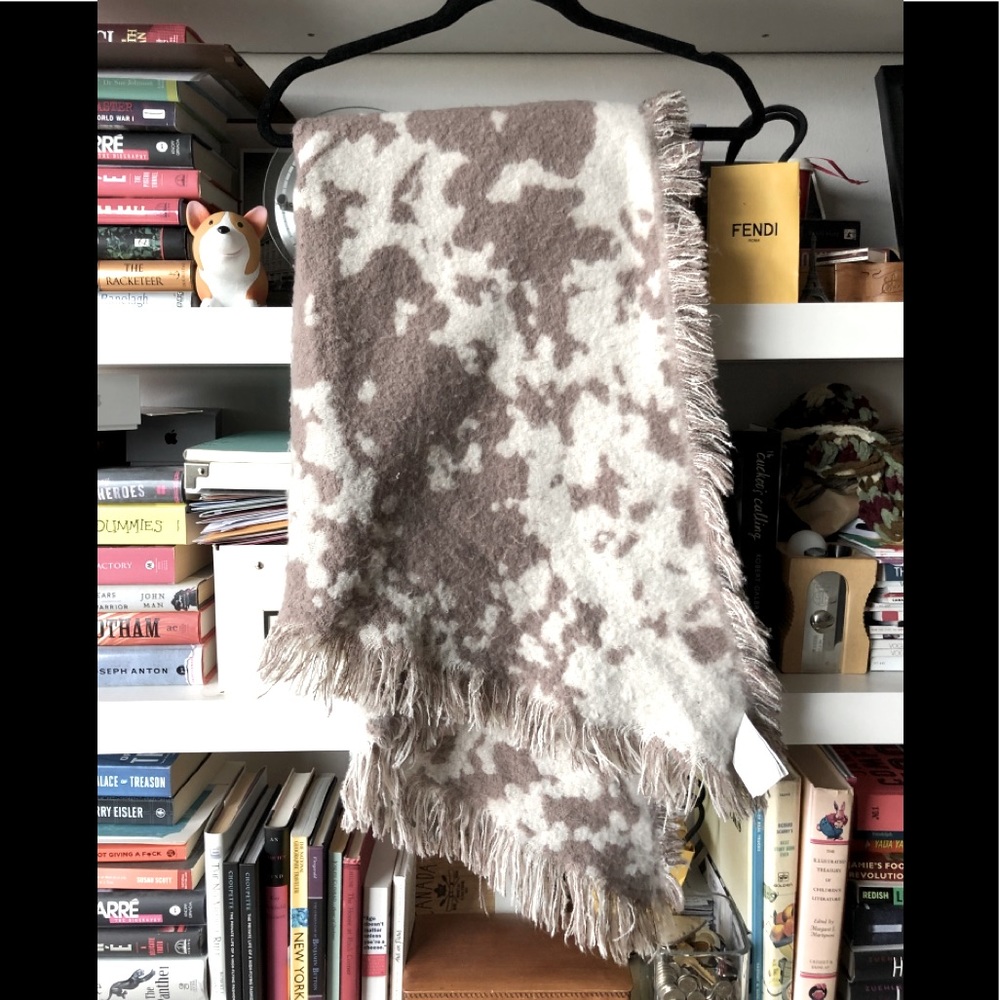 H&M Large printed scarf